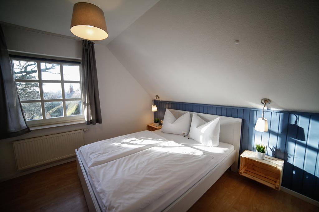 Captain Pahlen Ferienanlage Zingst Room photo